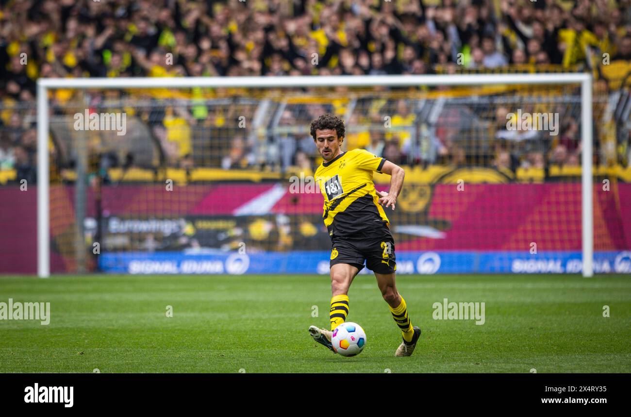 Dortmund, Deutschland. Mai 2024. Mateu Morey (BVB) Borussia Dortmund - FC Augsburg 04.05.2024 Copyright (nur für journalistische Zwecke) von : Mor Stockfoto