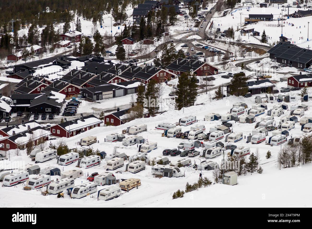 Idre fjäll, Schweden - 031921: Wanderpark im Skigebiet Idre fjäll im Winter. Erschossen in Schweden, Skandinavien Stockfoto