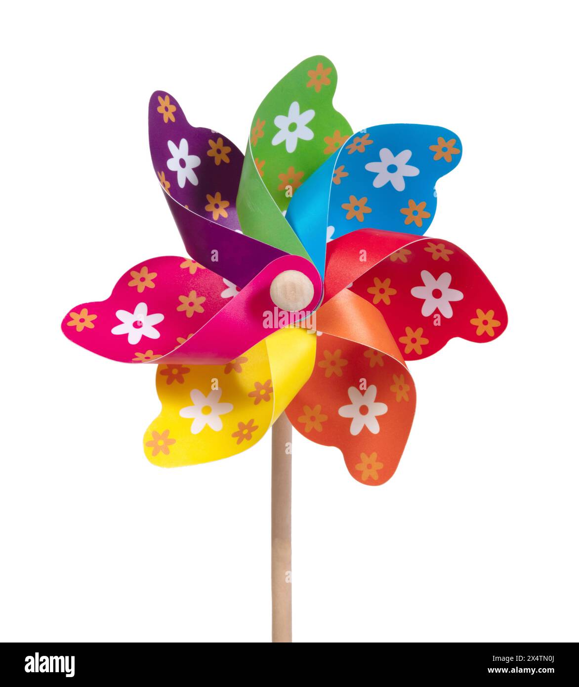 Buntes Windrad, drehendes Spielzeug mit Holzstab, isoliert Stockfoto