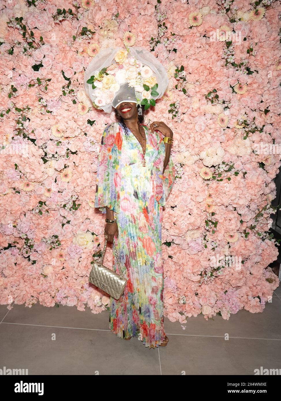 TINU nimmt am 4. Mai 2024 an der Gillian Hearst Birthday Celebration und der Kentucky Derby Party bei T-Squared Social in New York Teil. (Foto von David Warren /SIPA? USA) Credit: SIPA USA/Alamy Live News Stockfoto