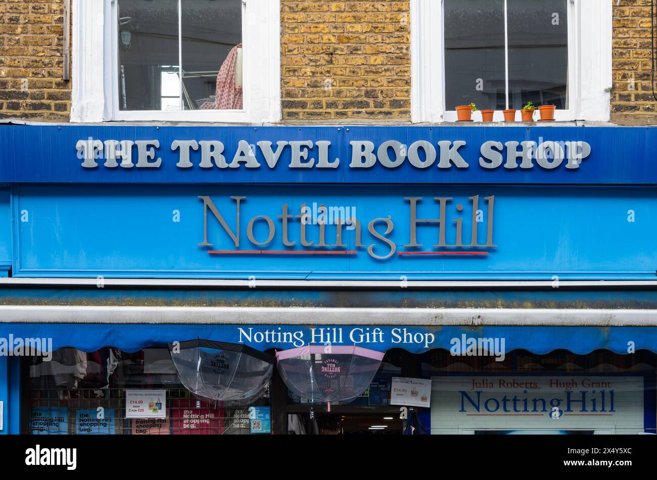 London, Großbritannien - 29. April 2024: The Travel Book Shop Notting Hill - Souvenirshop Stockfoto
