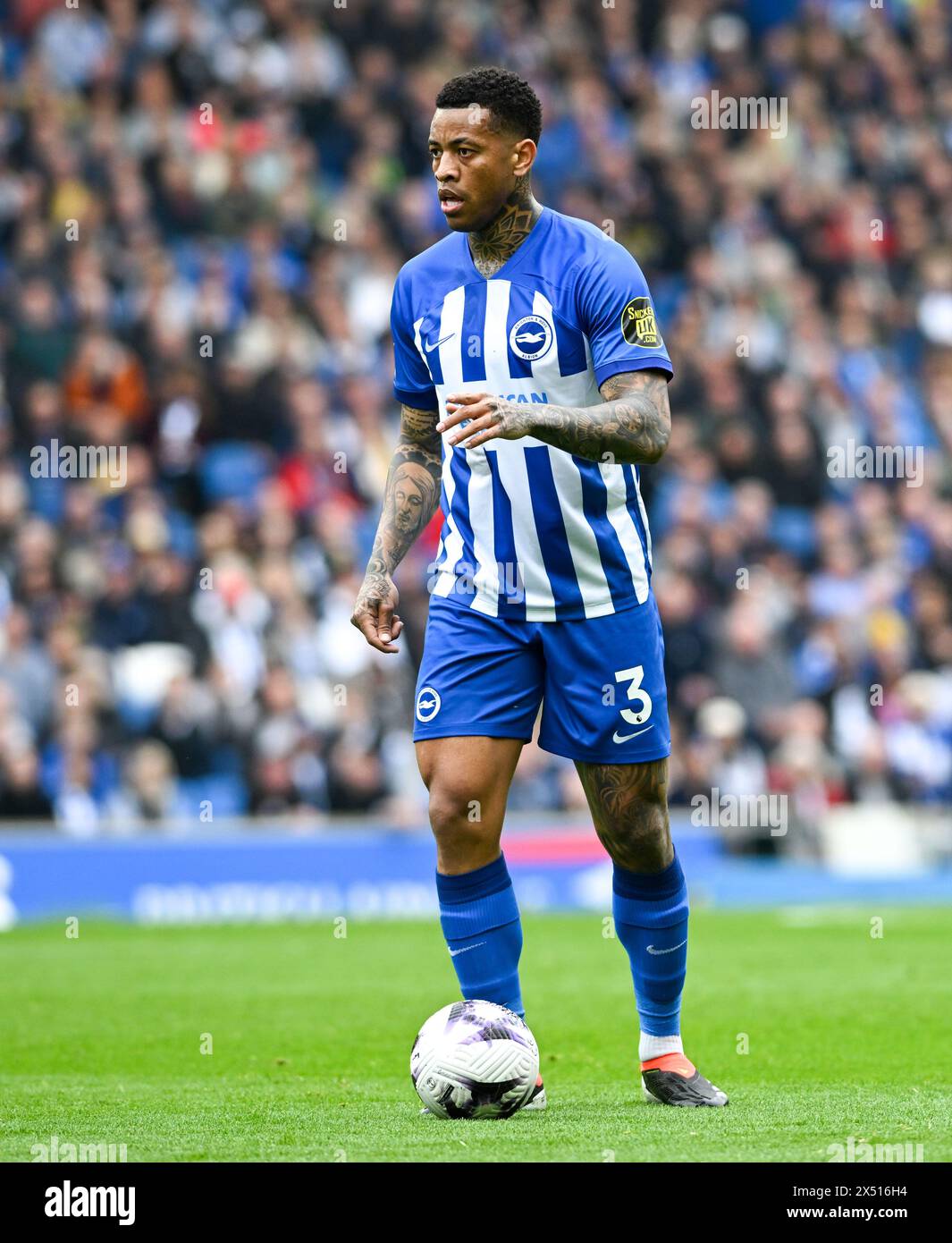 Igor Julio aus Brighton während des Premier League-Spiels zwischen Brighton und Hove Albion und Aston Villa im American Express Stadium, Brighton, UK - 5. Mai 2024 Foto Simon Dack / Telephoto Images. Nur redaktionelle Verwendung. Kein Merchandising. Für Football Images gelten Einschränkungen für FA und Premier League, inc. Keine Internet-/Mobilnutzung ohne FAPL-Lizenz. Weitere Informationen erhalten Sie bei Football Dataco Stockfoto