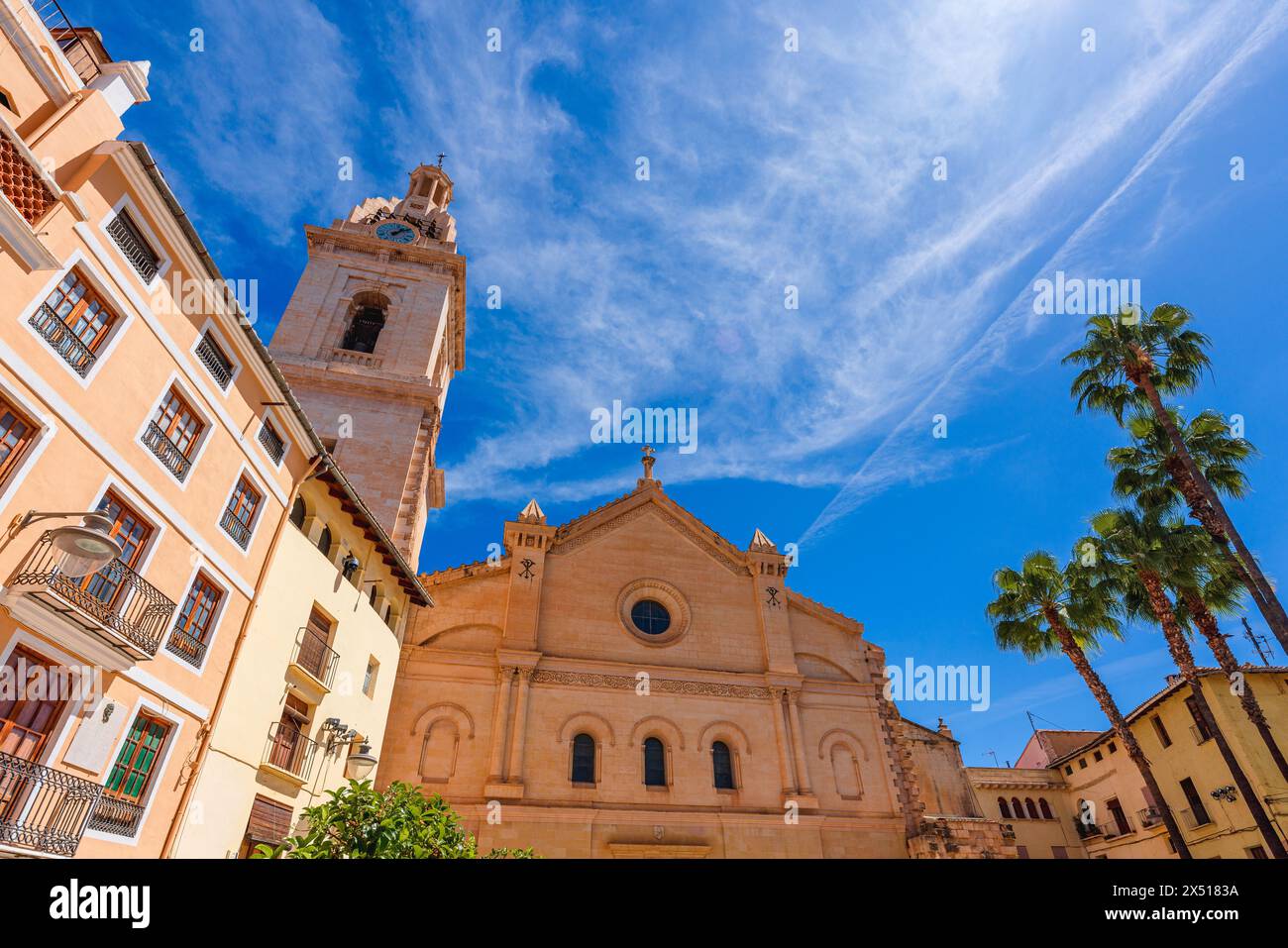 Xàtiva, Spanien. Mai 20224. Blick auf die Colegiata Basilica de Santa Maria, La Seu Stockfoto