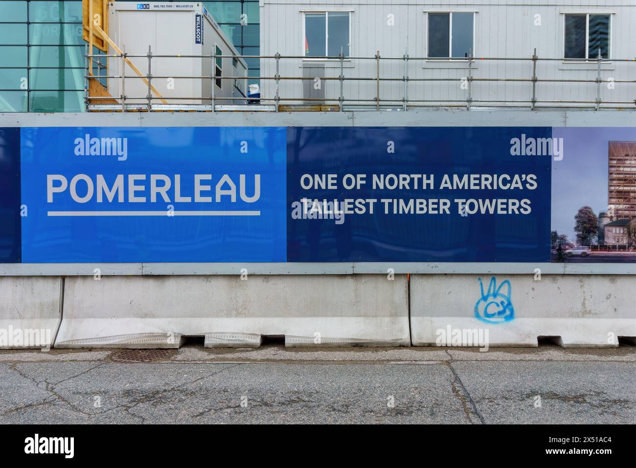 Schild von Pomerleau auf der Baustelle in Toronto, Kanada Stockfoto