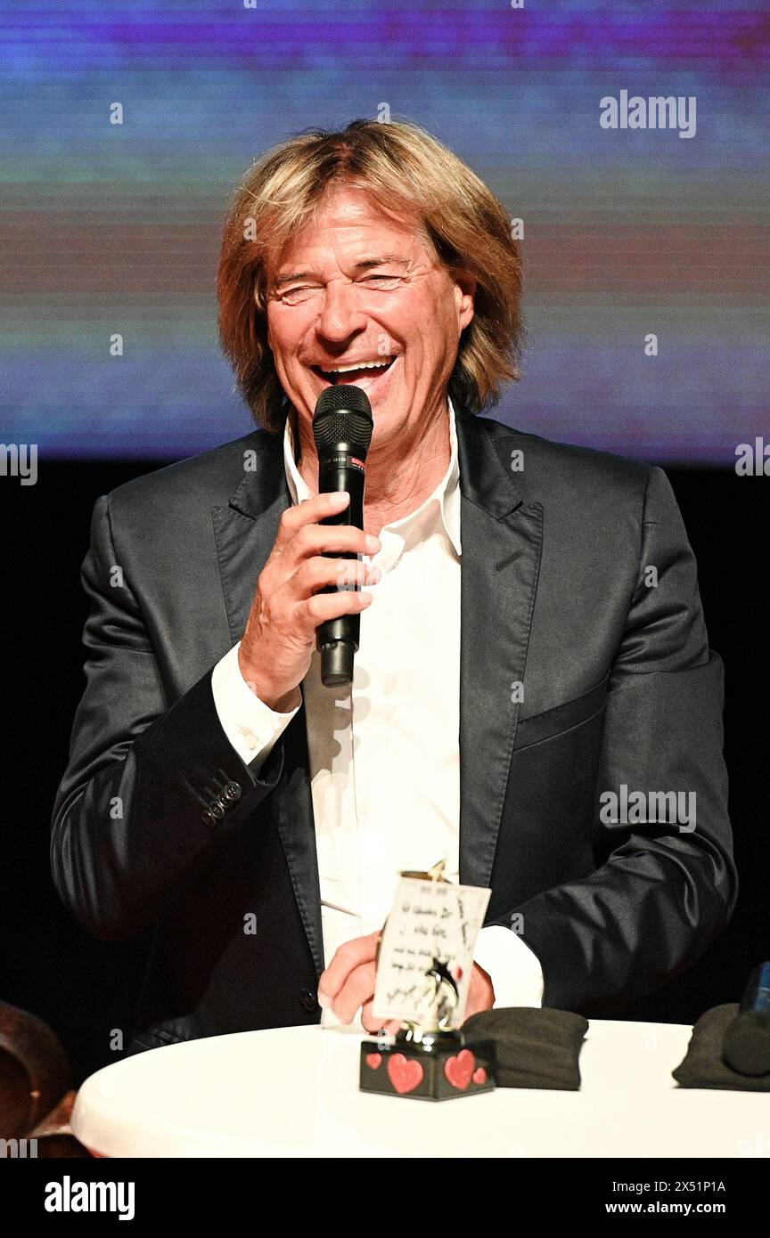 Rost, Deutschland. April 2024 30. Rust, Deutschland - 30. April 2024: Kinopremiere im Europa-Park mit Hansi Hinterseer (Foto: Mediensegel/SIPA USA) Credit: SIPA USA/Alamy Live News Stockfoto