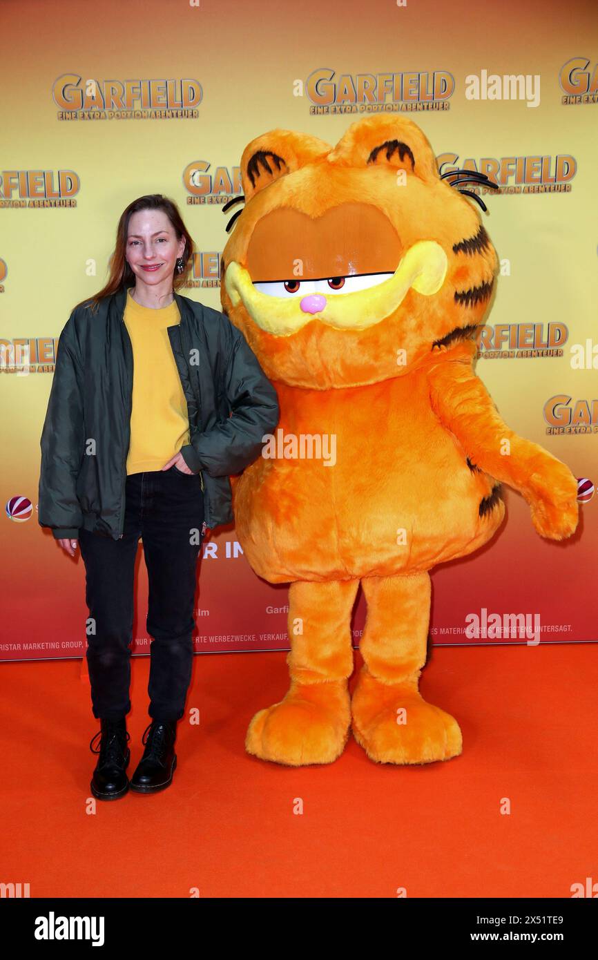 Katharina Schüttler besucht deutschen Premiere-Animationsfilm GARFIELD – EINE EXTRAPORTION ABENTEUER, Kulturbrauerei, Stockfoto