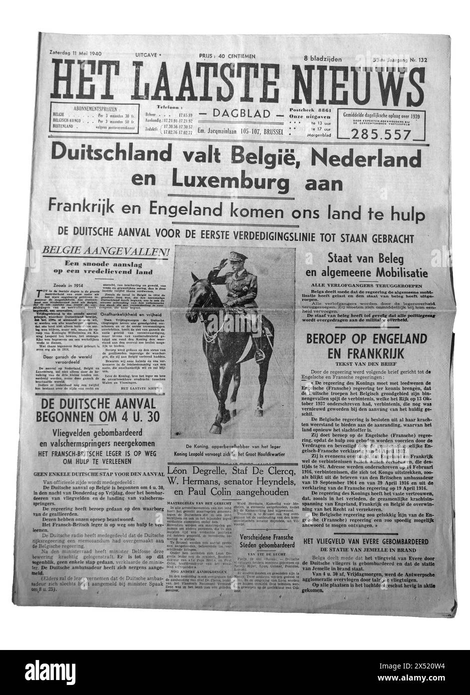 11. Mai 1940 die flämische Zeitung Het Laatste Nieuws kündigt an, dass Deutschland in Belgien, die Niederlande und Luxemburg einmarschiert und den Zweiten Weltkrieg in Europa auslöst Stockfoto
