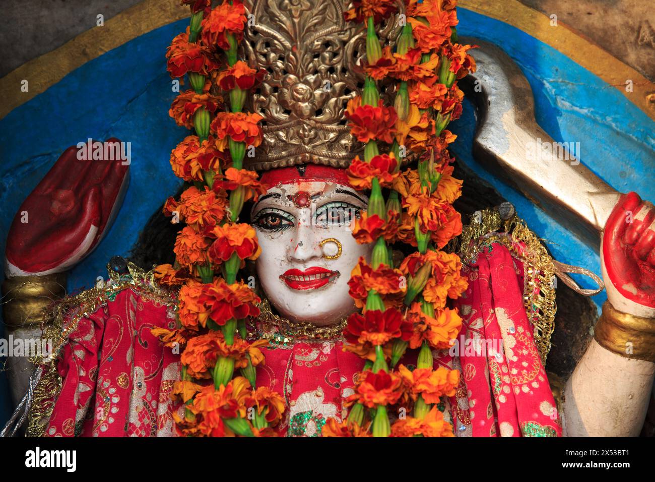 Statue der Göttin Durga in Varanasi, Indien. Stockfoto