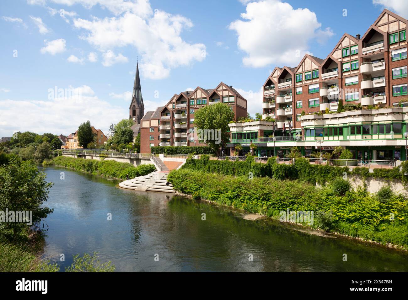 Geographie / Reisen, Deutschland, Nordrhein-Westfalen, Ruhrgebiet, Luenen, Stadtblick, Flusslippe, ZUSÄTZLICHE RECHTE-CLEARANCE-INFO-NICHT-VERFÜGBAR Stockfoto