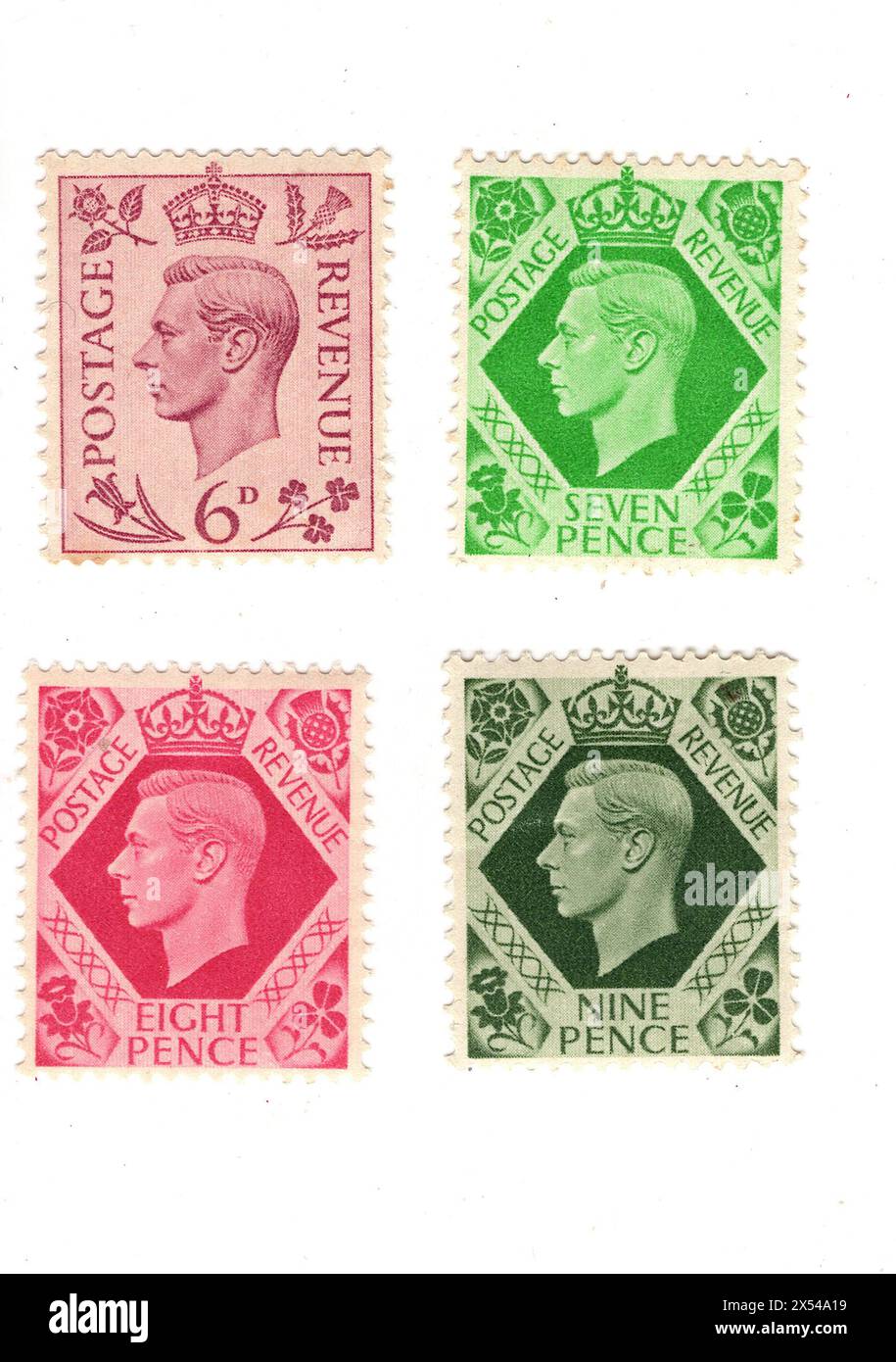 Eine Montage von Briefmarken von König George VI. Aus Großbritannien auf weißem Hintergrund. Stockfoto