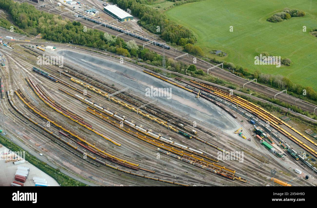 Eine Luftaufnahme der Bahnhöfe in Crewe, Nordwesten Englands, Großbritannien Stockfoto