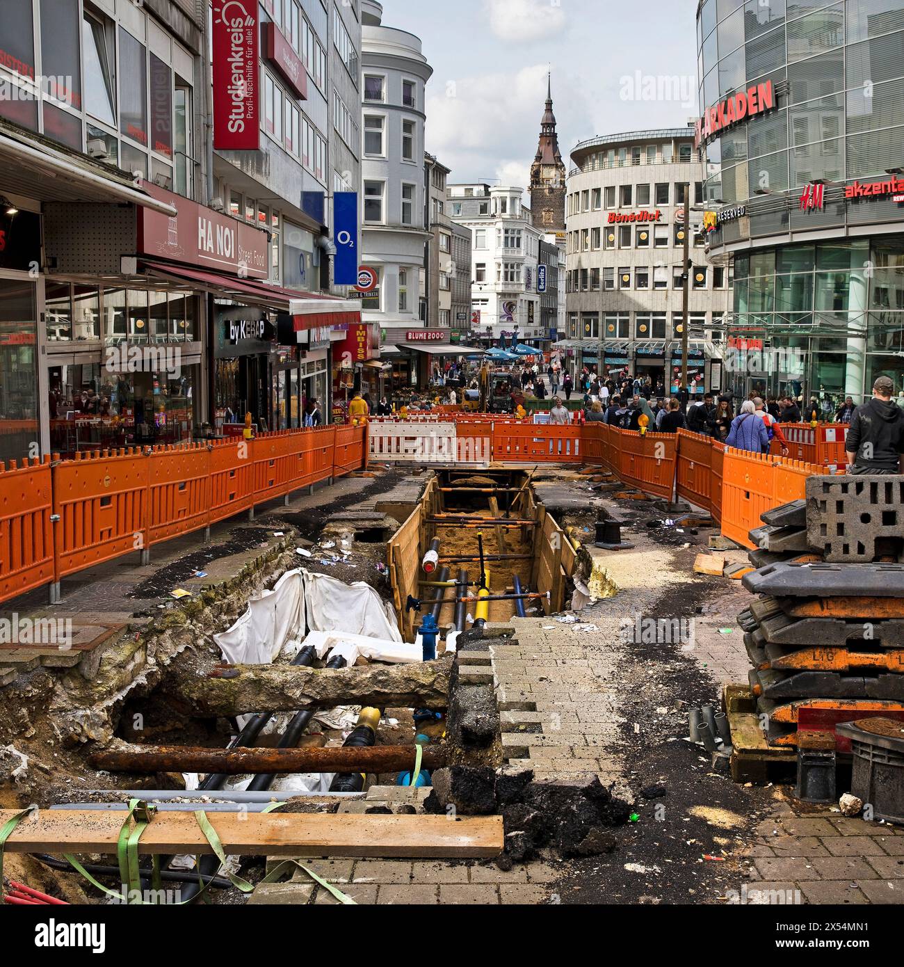 Baustelle in der Fußgängerzone, Erneuerung der Infrastruktur, Alte Freiheit, Deutschland, Nordrhein-Westfalen, Bergisches Land, Wuppertal Stockfoto