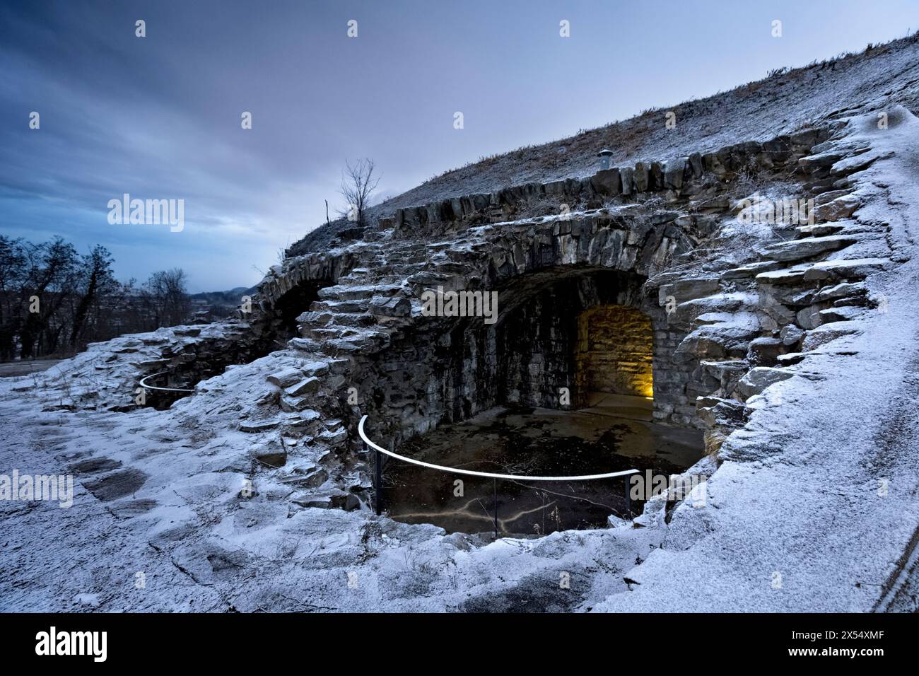 Artillerieposition des Habsburger Forts Tenna. Tenna. Valsugana, Trentino, Italien. Stockfoto
