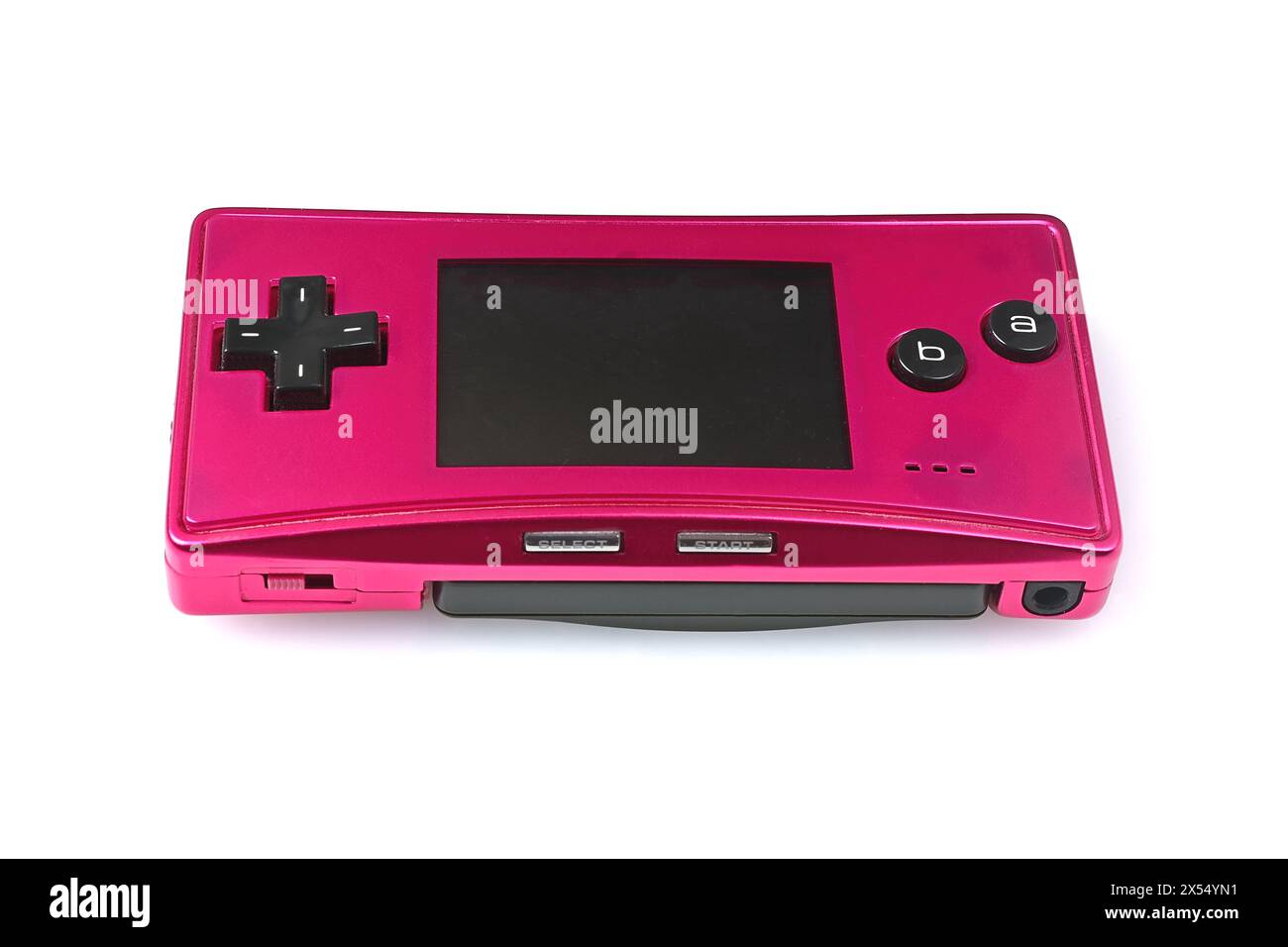 Neu-Ulm, Deutschland - 07. Mai 2024: Nahaufnahme der rosa Nintendo Game Boy Micro Handheld Spielkonsole. Isoliert auf weißem Hintergrund. Stockfoto