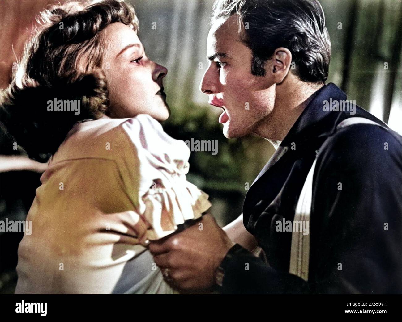 Eine STRASSENBAHN NAMENS DESIRE 1951 Warner Bros Filmaufnahmen mit Marlon Brando als Stanley und Vivien Leigh als Blanche Stockfoto