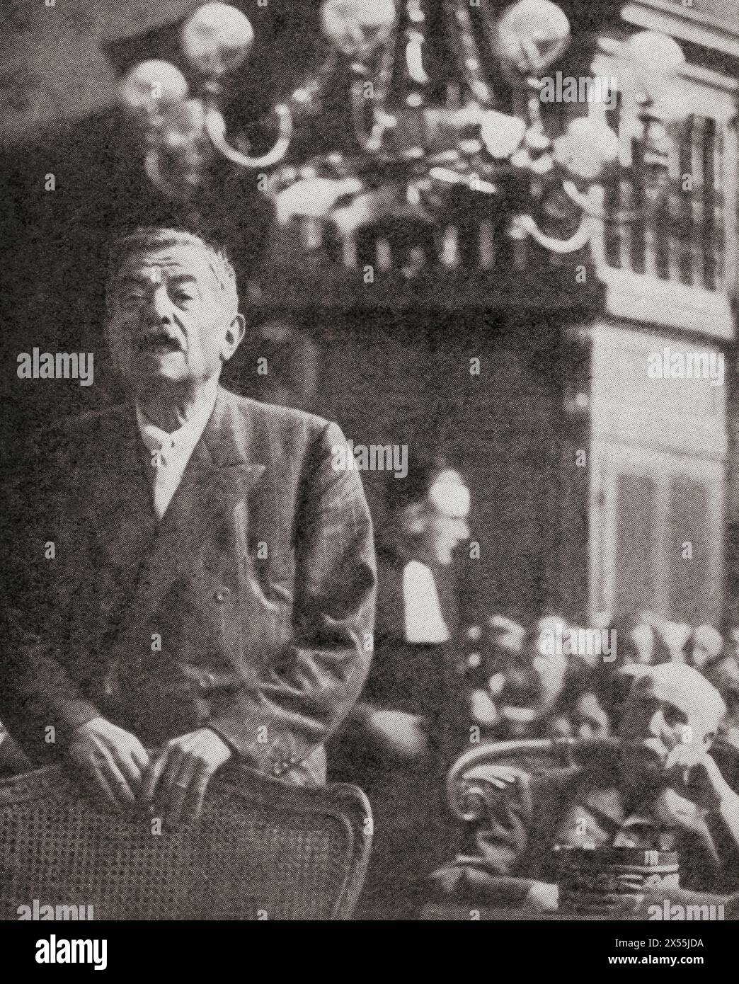 Pierre Laval hat hier beim Prozess gegen Philippe Petain am 23. Juli 1945 Zeugenaussagen gegeben. Pierre Jean Marie Laval, 1883–1945. Französischer Politiker und Premierminister von Frankreich. Henri Philippe Benoni Omer Pétain, 1856–1951, alias Philippe Pétain oder Marschall Pétain. General Commander der französischen Armee im Ersten Weltkrieg und Chef des kollaborativen Regimes von Vichy France, von 1940 bis 1944. Der Krieg in Bildern, sechstes Jahr. Stockfoto