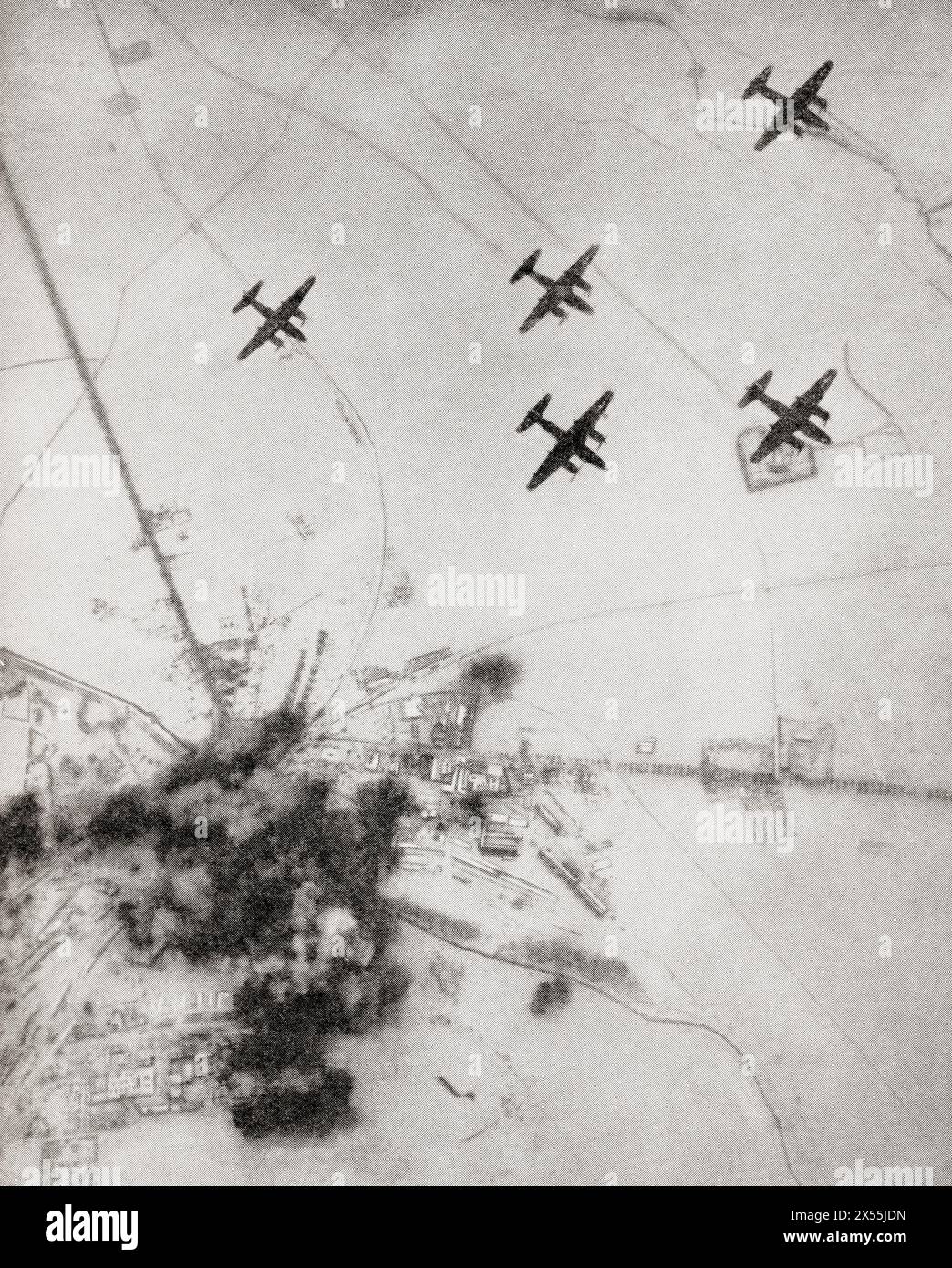9. Luftwaffe 'Marauder' warf Bomben auf dem Rangierbahnhof in Emskirchen ab, November 1944. Aus dem Krieg in Bildern, sechstes Jahr. Stockfoto