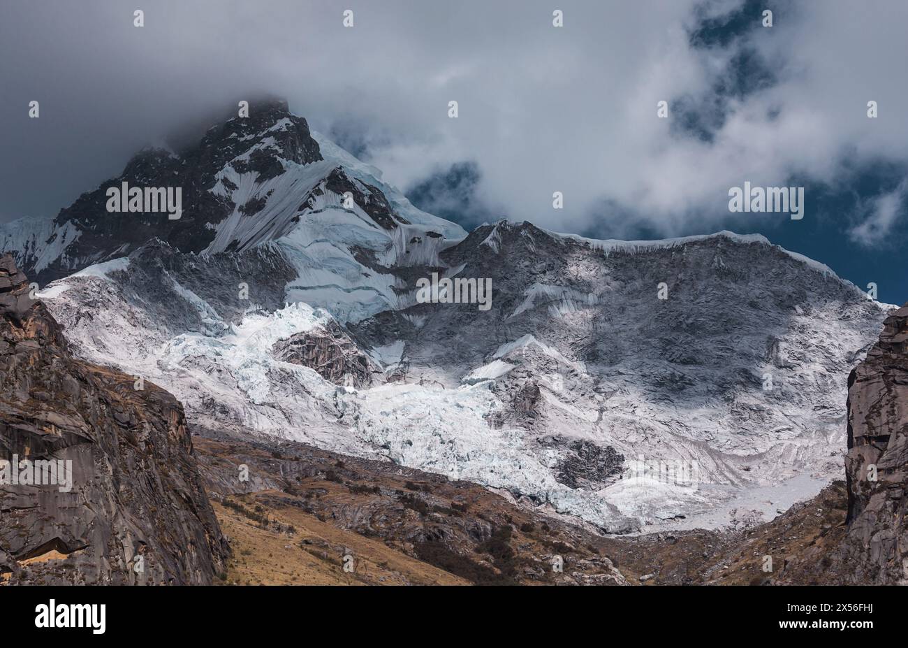 Wunderschöne Berglandschaften in Cordillera Blanca, Peru, Südamerika Stockfoto