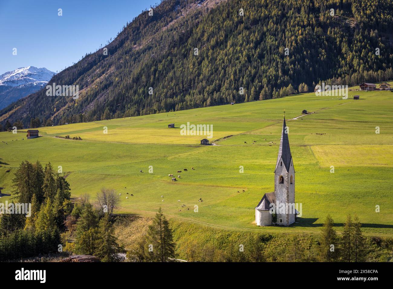 Geographie / Reise, Österreich, Tirol, Kals am Großglockner (Gipfel), Kapelle St. Georg in Großdorf, ADDITIONAL-RIGHTS-CLEARANCE-INFO-NOT-AVAILABLE Stockfoto