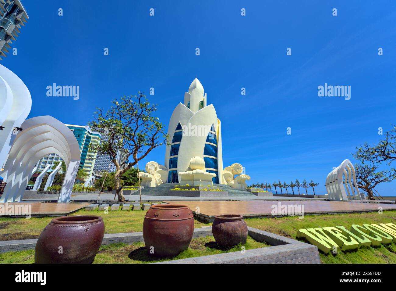 Thap Tram Huong Tower (Lotus Tower), Nha Trang, Vietnam Stockfoto