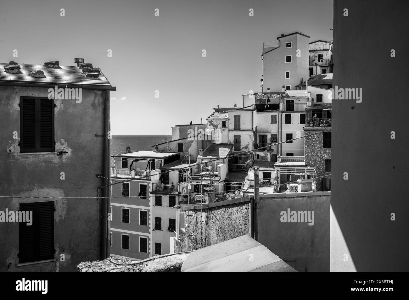 Die Magie der Cinque Terre. Zeitlose Bilder. Riomaggiore und seine hellen Farben. Stockfoto