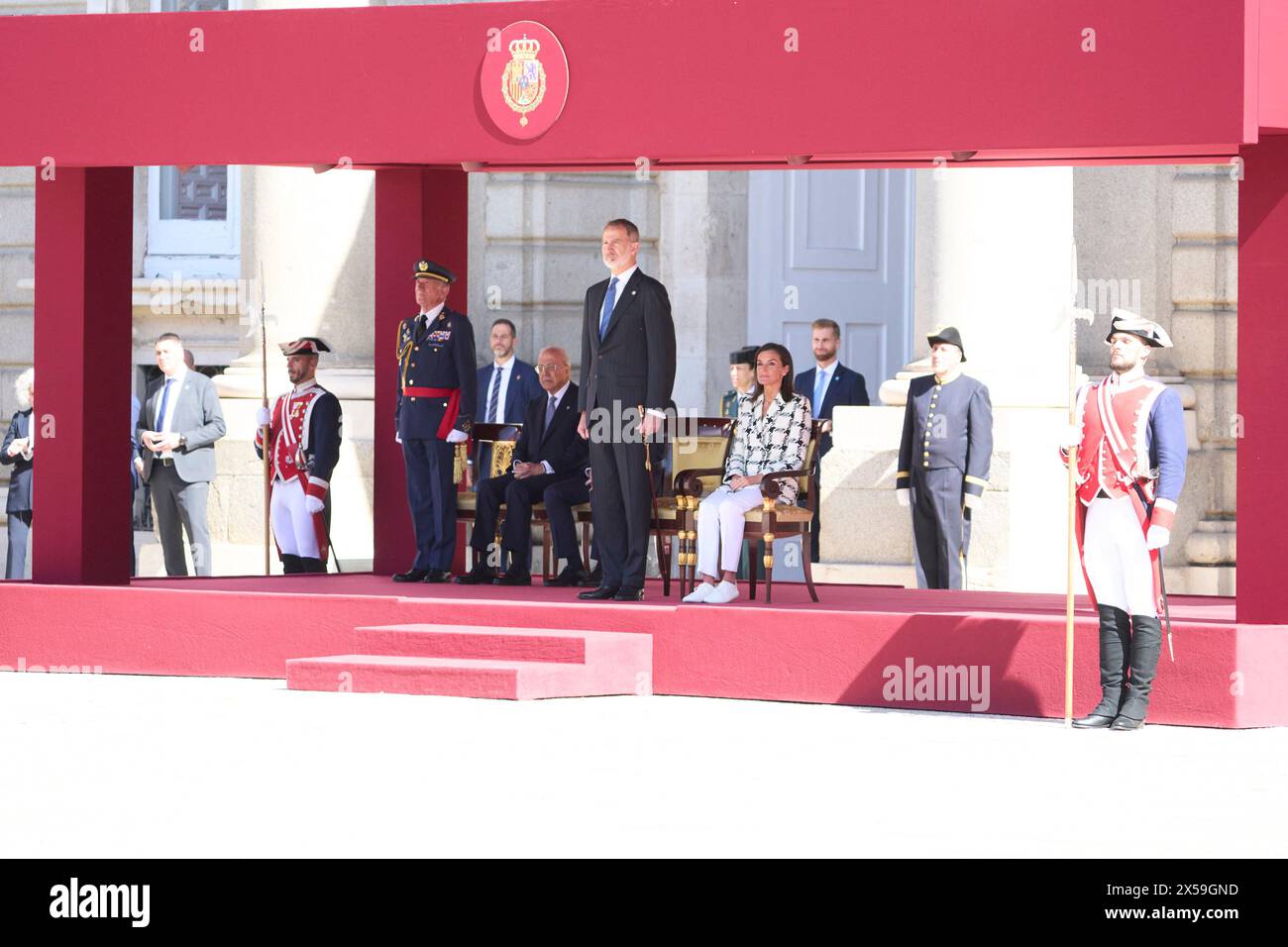 Madrid, Madrid, Spanien. Mai 2024. Königin Letizia von Spanien nimmt am 8. Mai 2024 am 2. Jahrestag der Nationalpolizei im Königspalast in Madrid Teil (Foto: © Jack Abuin/ZUMA Press Wire) NUR REDAKTIONELLE VERWENDUNG! Nicht für kommerzielle ZWECKE! Stockfoto