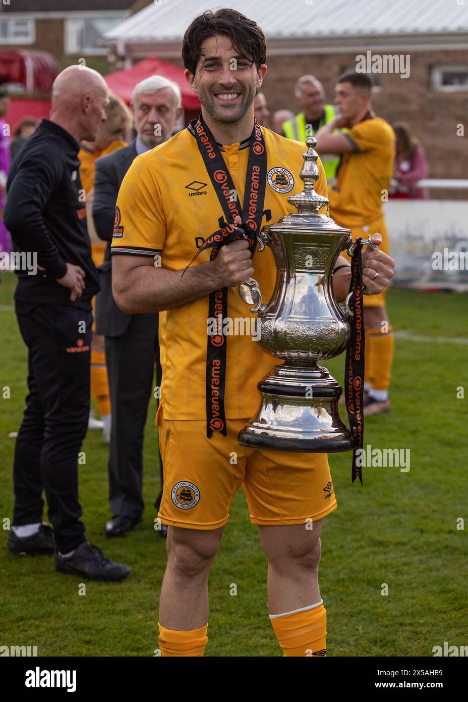 Brackley Town Vs Boston United Vanarama National League North Play Off Finale 04.05.2024 In St James Park, Brackley, England Stockfoto