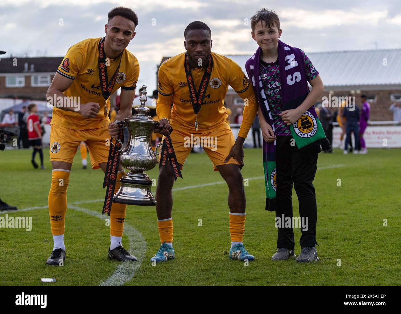 Brackley Town Vs Boston United Vanarama National League North Play Off Finale 04.05.2024 In St James Park, Brackley, England Stockfoto