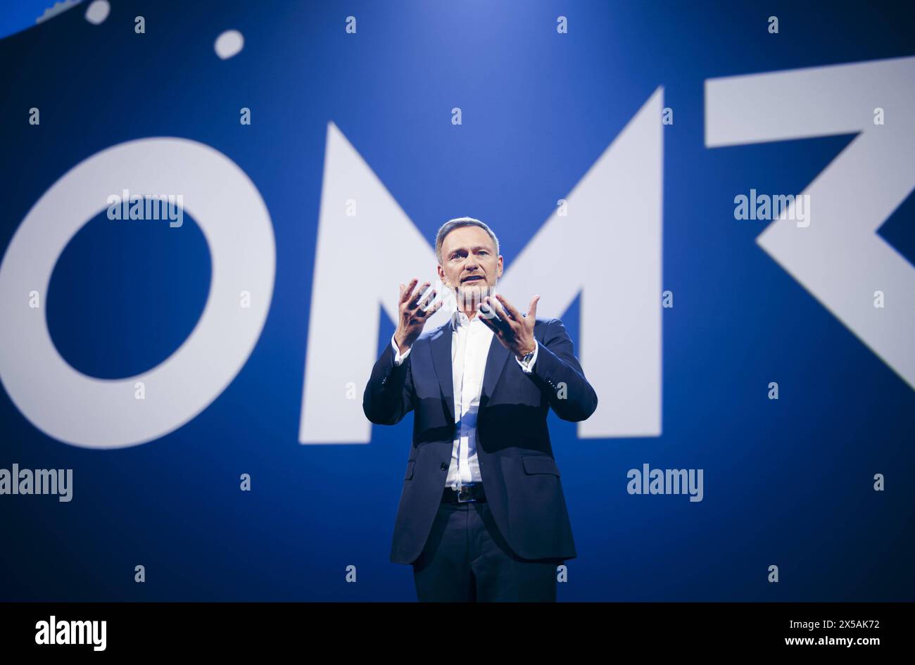 Christian Lindner FDP, Bundesminister der Finanzen, aufgenommen im Rahmen des OMR-Festival Online Marketing Rockstars in Hamburg, 08.05.2024. Fotografiert im Auftrag des Bundesministeriums der Finanzen BMF Hamburg Deutschland *** Christian Lindner FDP , Bundesfinanzminister, fotografiert beim OMR Festival Online Marketing Rockstars in Hamburg, 08 05 2024 fotografiert im Auftrag des Bundesministeriums für Finanzen BMF Hamburg Deutschland Copyright: xFelixxZahnxBMFxphotothek.dex Stockfoto