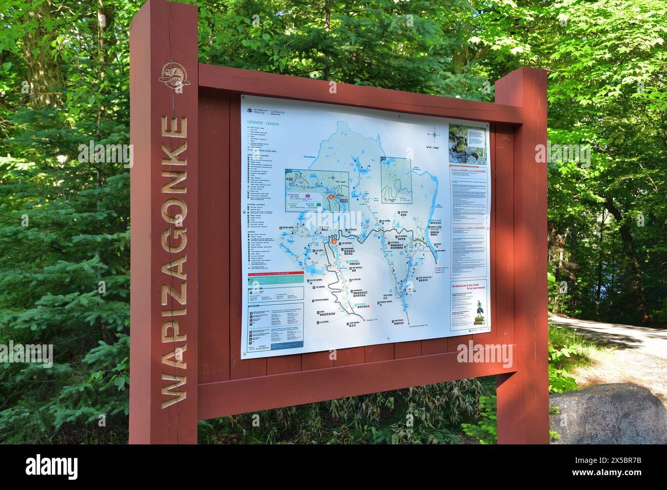 La Mauricie Nationalpark Wapîzagonke Hinweisschild Stockfoto