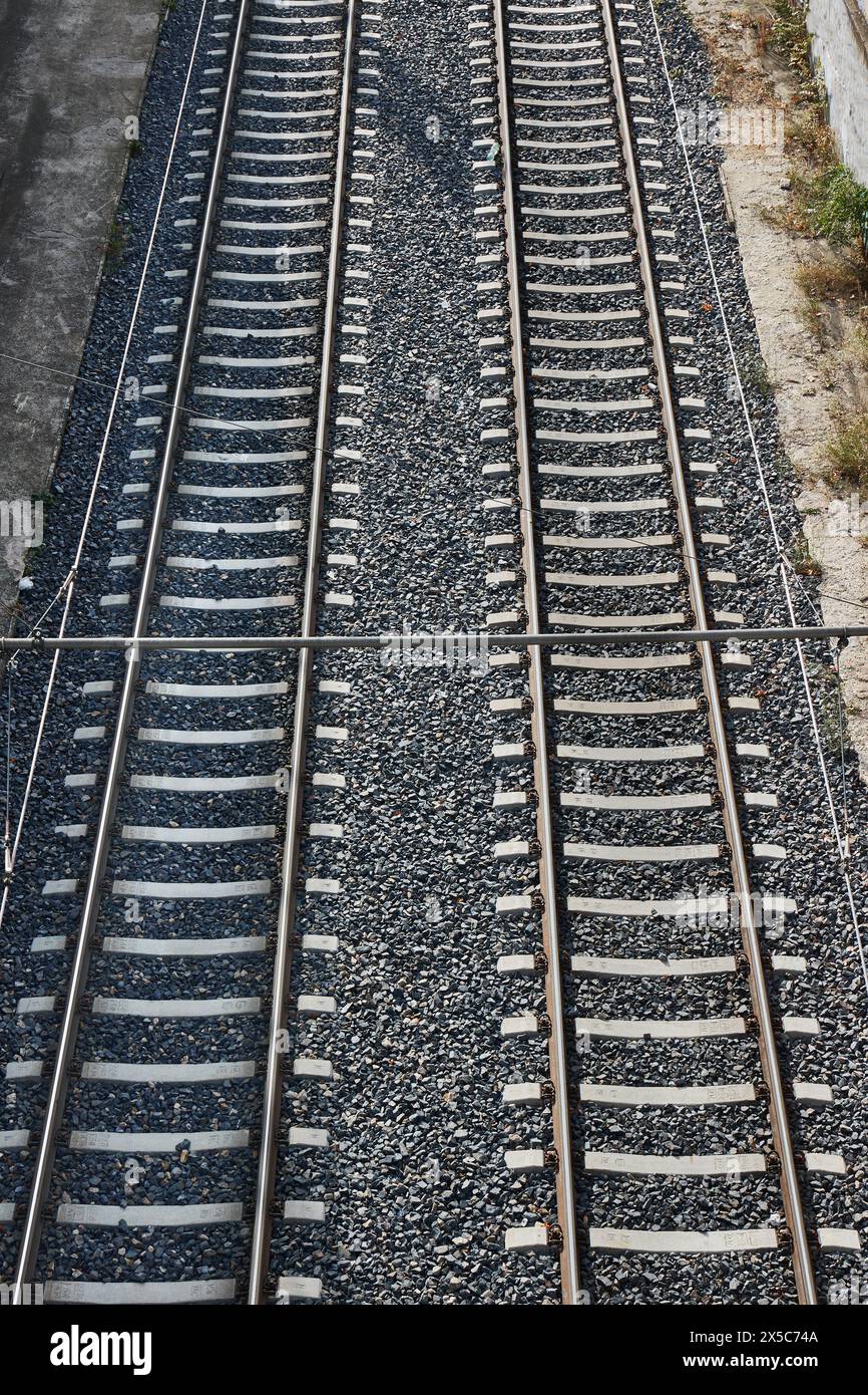 Zusammenführen von Gleisanlagen Stockfoto