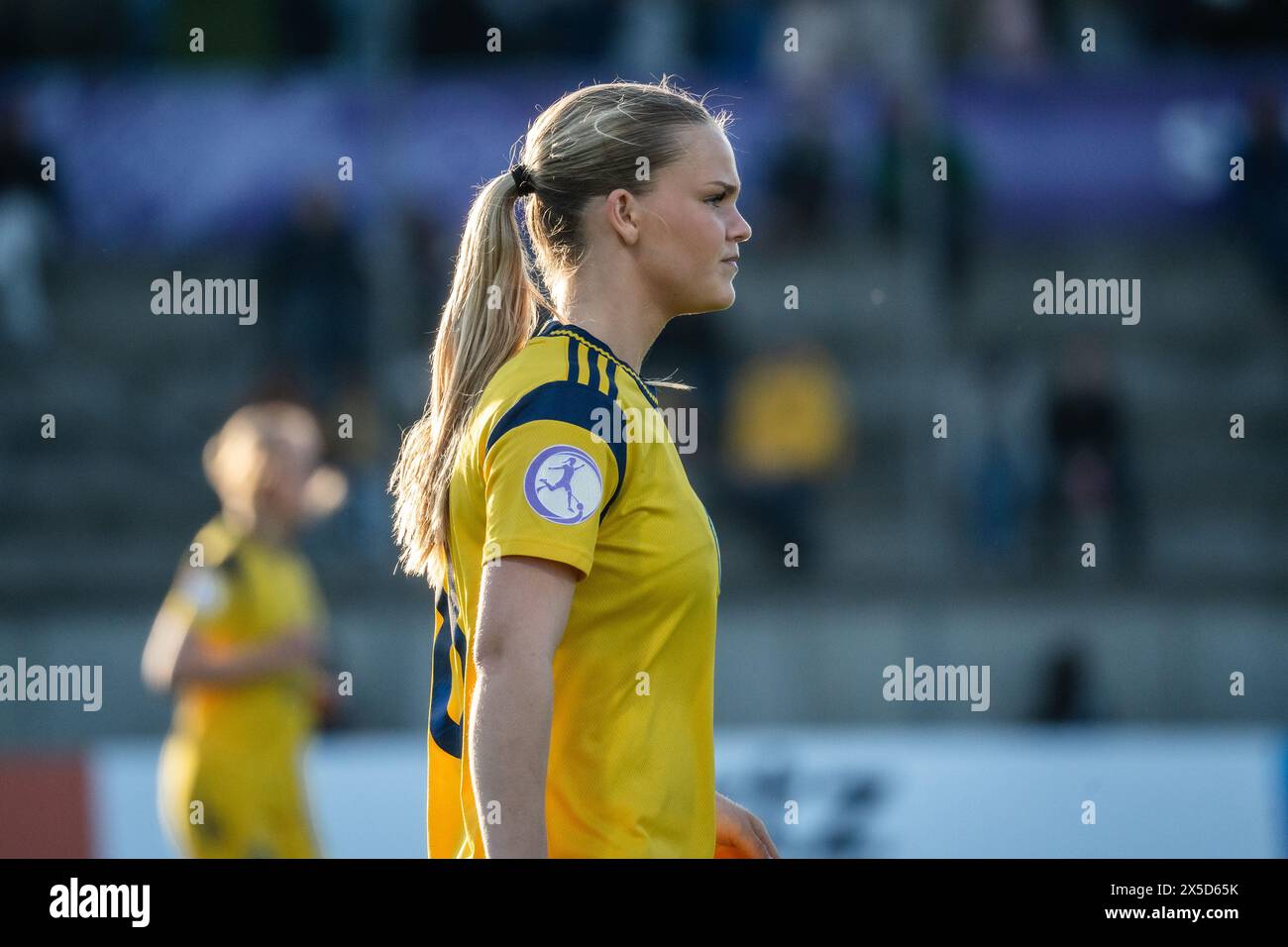 Lund, Schweden. Mai 2024. Freja Lindwall (8) aus Schweden beim UEFA-U17-EUROPAMEISTERSCHAFT der Frauen zwischen Schweden und England bei Klostergaardens Idrottsplats in Lund. (Foto: Gonzales Photo/Alamy Live News Stockfoto