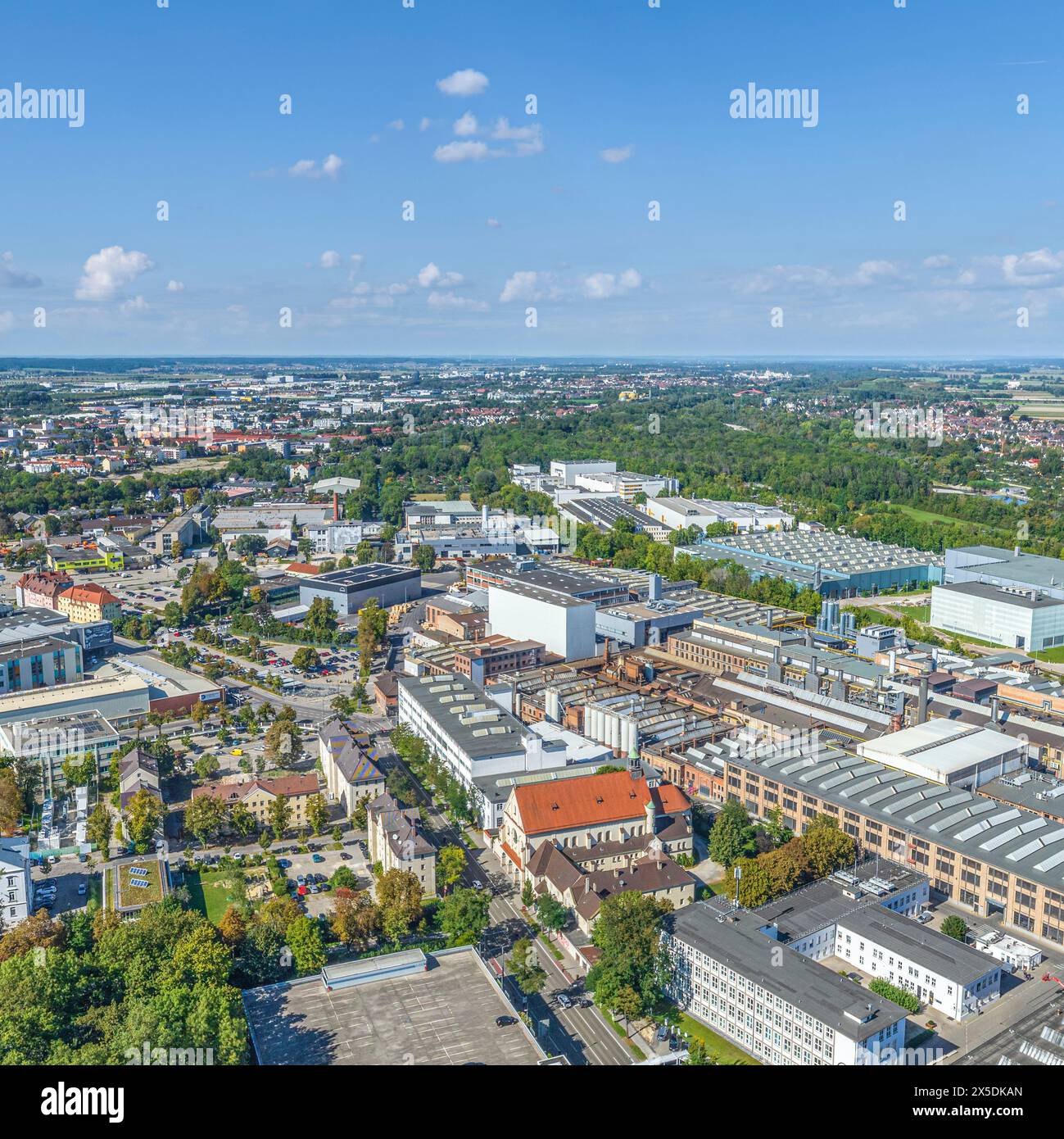 Augsburg von oben, Blick auf die nordöstliche Stadt um Luginsland Stockfoto