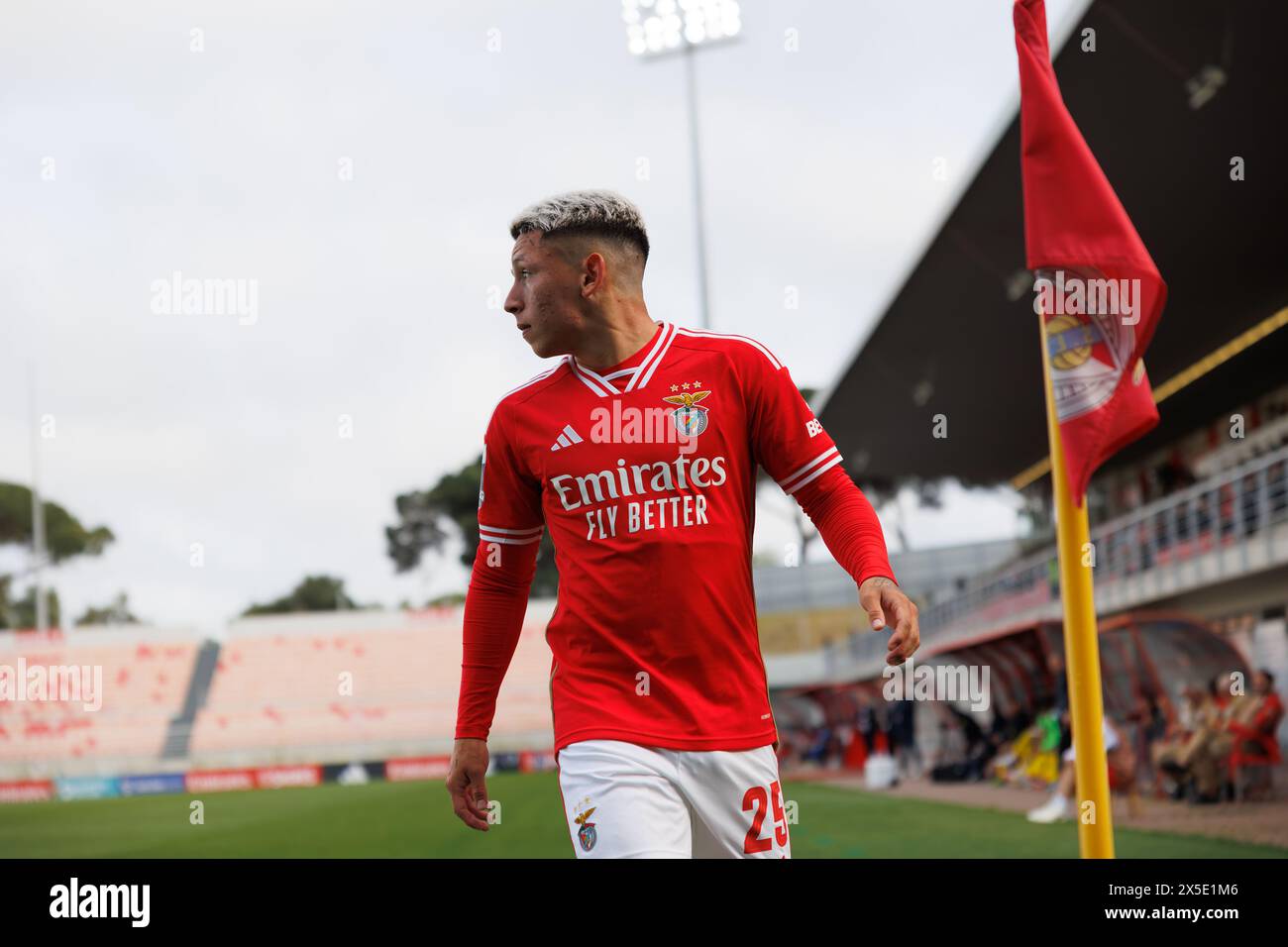 Gianluca Prestianni während des Liga Portugal 2 Spiels zwischen SL Benfica B und Pacos de Ferreira auf dem Benfica Campus in Seixal, Lissabon, Portugal. (Maciej Rogow Stockfoto