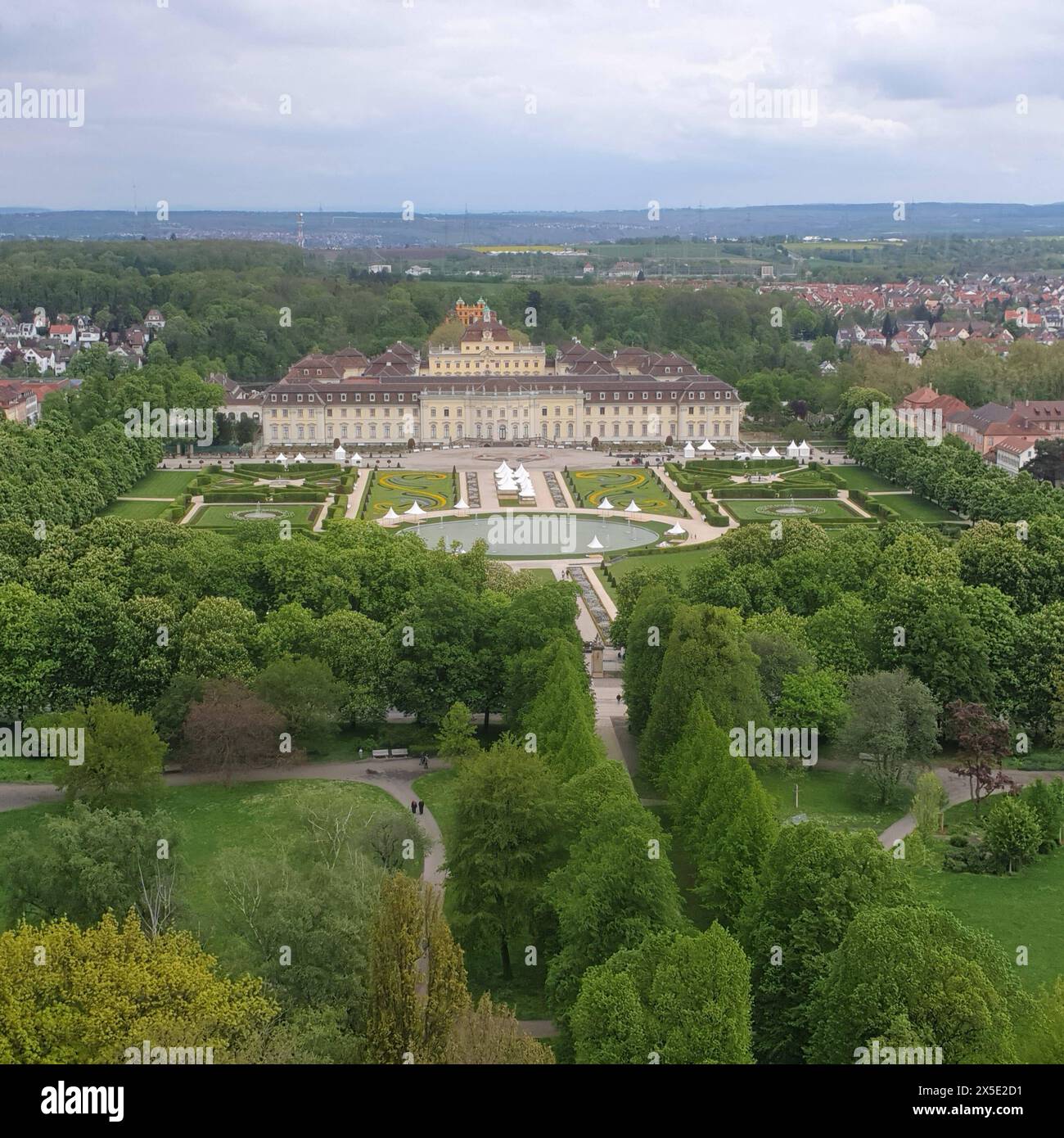 Residenzschloss Ludwigsburg Schloss in der ehemaligen württembergischen Residenzstadt Ludwigsburg der Herzöge Eberhard Ludwig, Karl Eugen und Friedrich II. Von Württemberg *** Residenzschloss Ludwigsburg in der ehemaligen württembergischen Residenzstadt Ludwigsburg der Herzöge Eberhard Ludwig, Karl Eugen und Friedrich II. Von Württemberg Copyright: XStopperx/xEibner-Pressefotox EP asr Stockfoto