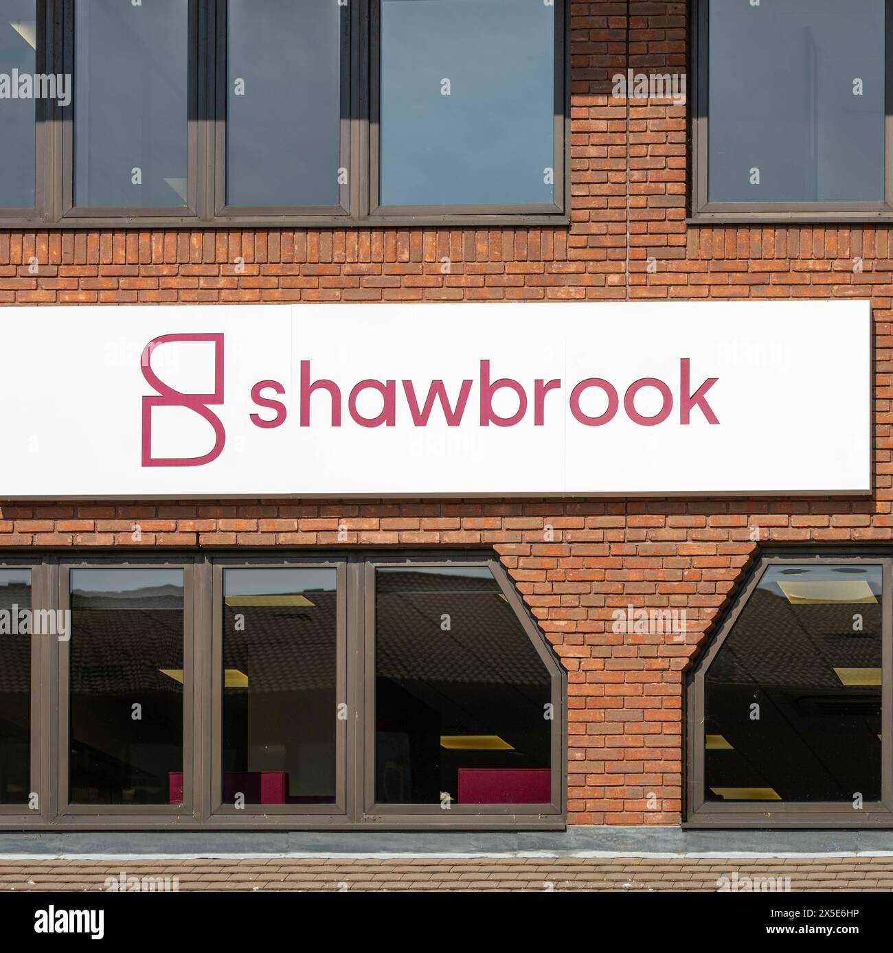 Brentwood Essex 09. Mai 2024 die Shawbrook Bank und die Shawbrook Group plc in Brentwood haben ein außergewöhnliches Jahresergebnis angekündigt. Sie erzielen ein bereinigtes Ergebnis vor Steuern von 302 Millionen Pfund und eine bereinigte Cost-to-Income-Ratio von 38 %. Quelle: Ian Davidson/Alamy Live News Stockfoto