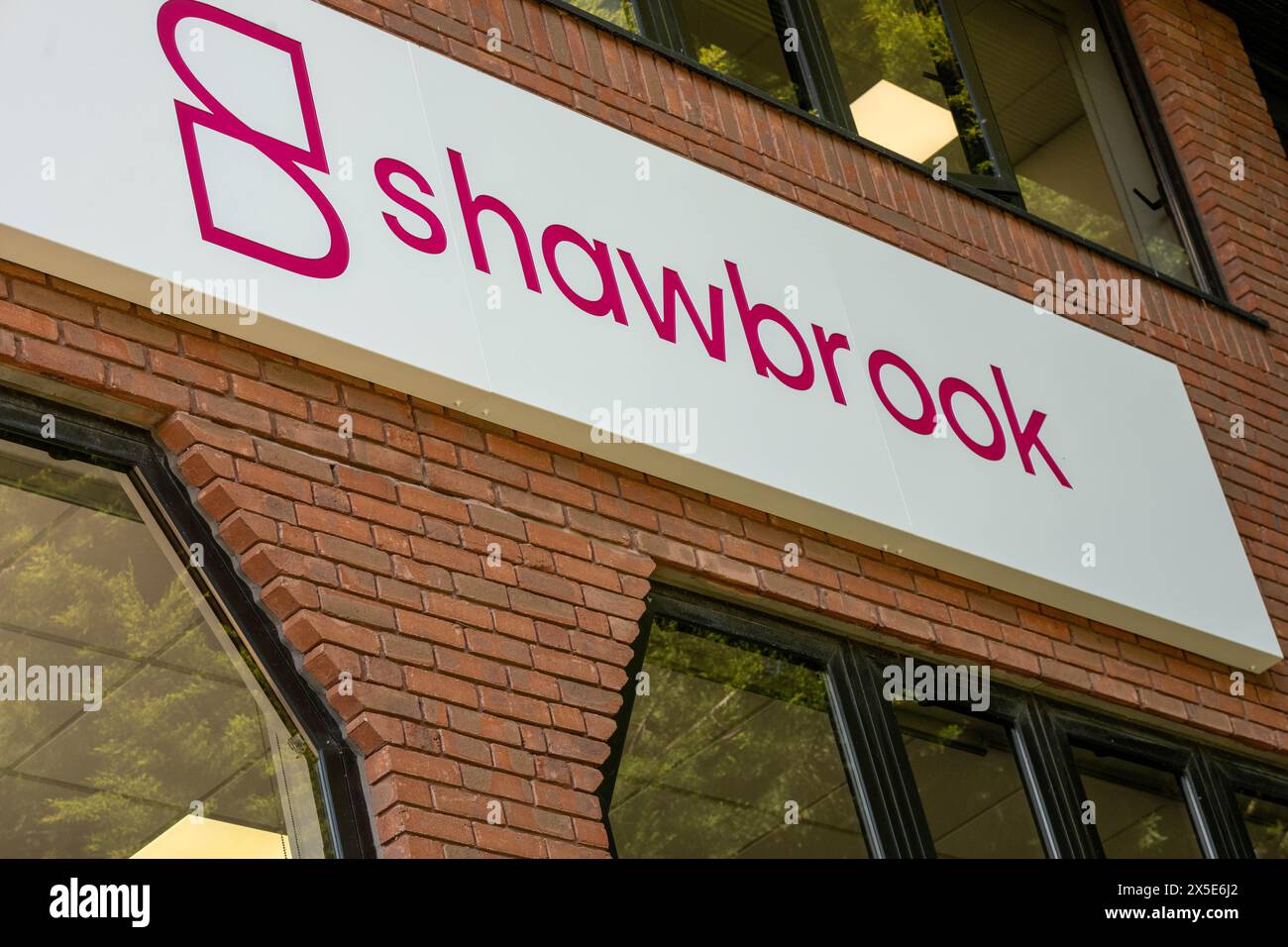 Brentwood Essex 09. Mai 2024 die Shawbrook Bank und die Shawbrook Group plc in Brentwood haben ein außergewöhnliches Jahresergebnis angekündigt. Sie erzielen ein bereinigtes Ergebnis vor Steuern von 302 Millionen Pfund und eine bereinigte Cost-to-Income-Ratio von 38 %. Quelle: Ian Davidson/Alamy Live News Stockfoto