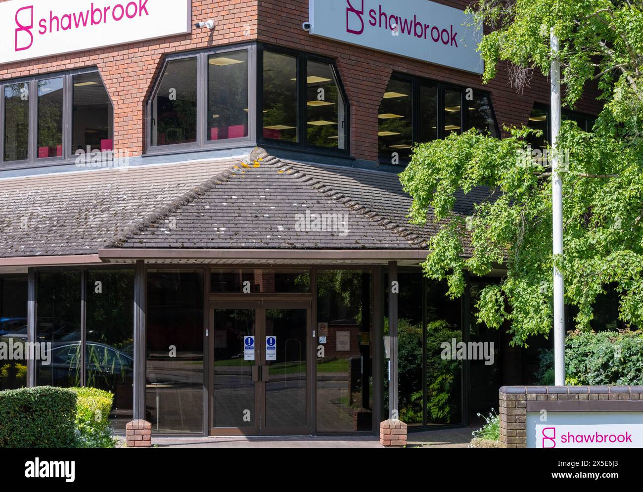 Brentwood Essex 09. Mai 2024 die Shawbrook Bank und die Shawbrook Group plc in Brentwood haben ein außergewöhnliches Jahresergebnis angekündigt. Sie erzielen ein bereinigtes Ergebnis vor Steuern von 302 Millionen Pfund und eine bereinigte Cost-to-Income-Ratio von 38 %. Quelle: Ian Davidson/Alamy Live News Stockfoto