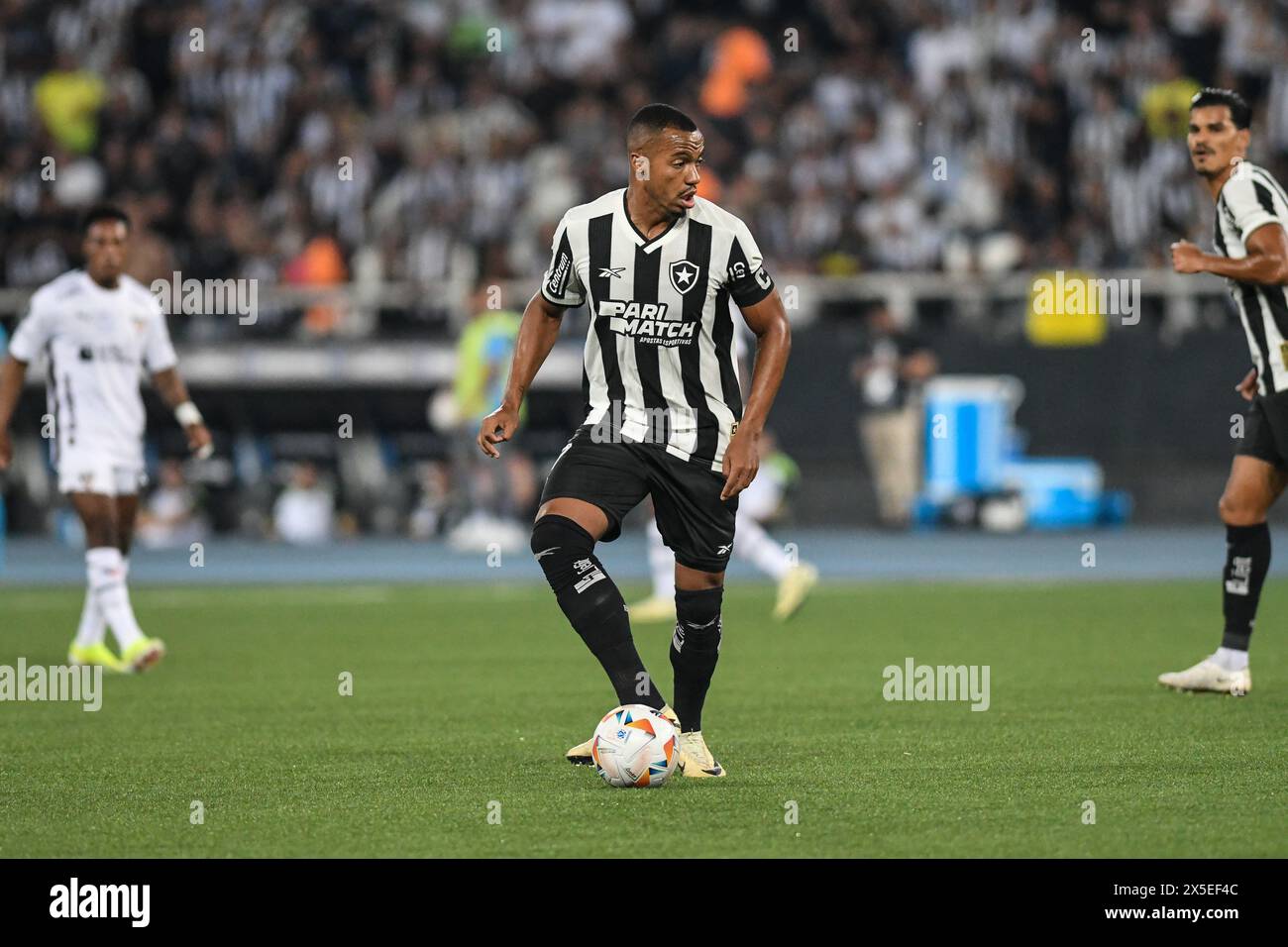 Rio, Brasilien - 08. Mai 2024, Marlon Freitas während des Matches Botafogo (BRA) gegen LDU (ECU) durch Libertadores Championship im Nilton Santos Stadium Stockfoto