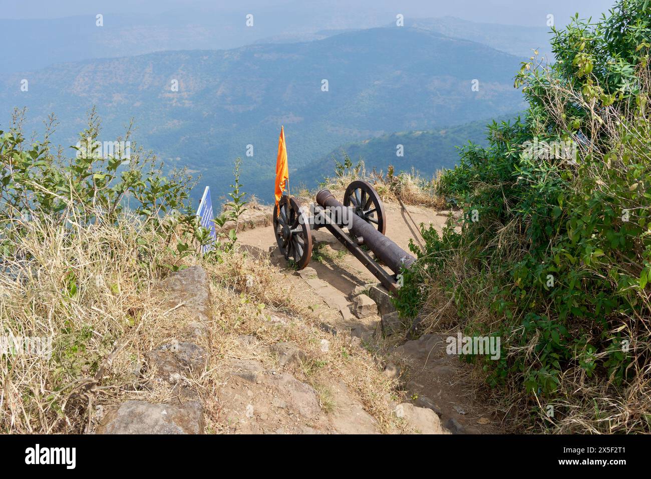 Alte Kanone im Sinhagad-Fort Stockfoto