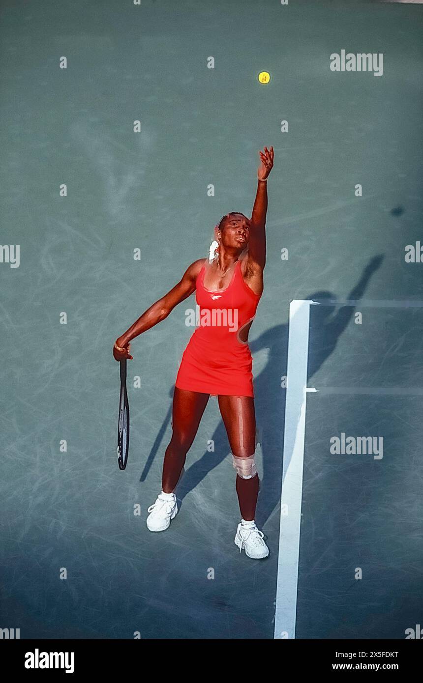 Venus Williams (USA) tritt bei den USOpen Tennis Champnships 1998 an. Stockfoto