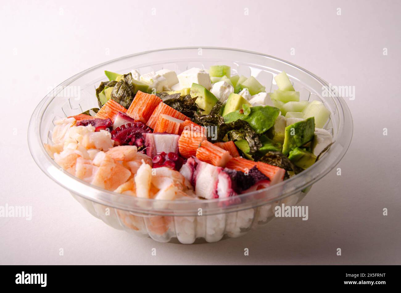 Verschiedene Saucen zum Sushi essen Stockfoto