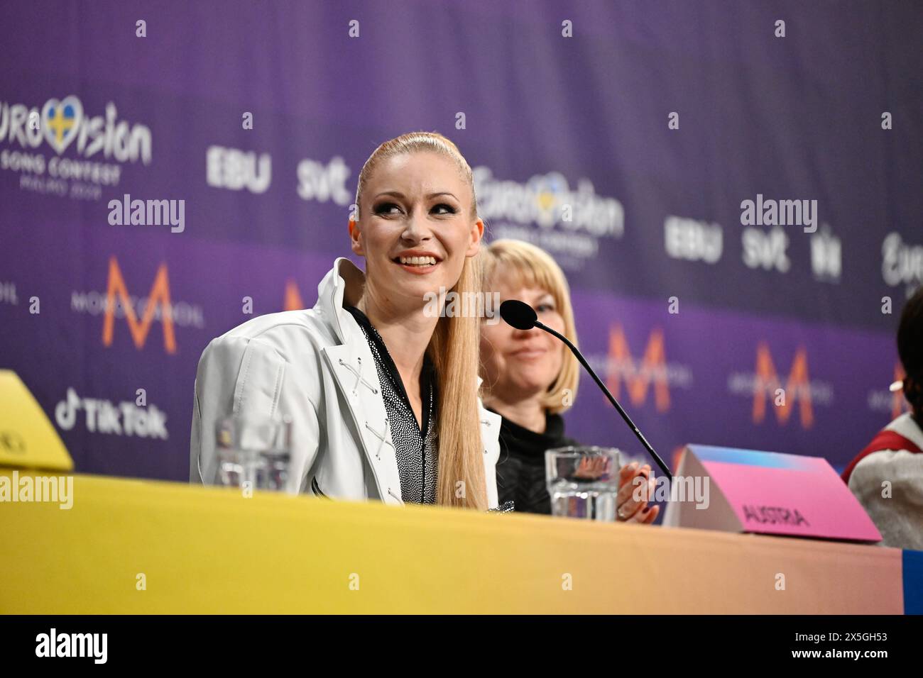 Kaleen repräsentierte Österreich mit dem Lied „We will Rave“ während eines Pressetreffens mit den Beiträgen, die nach dem zweiten Halbfinale der 68. Ausgabe des Eurovision Song Contests (ESC) in der Malmö Arena, in Malmö, Schweden, am Donnerstag, den 09. Mai 2024 ins Finale vorkamen.Foto: Jessica Gow / TT / Code 10070 Stockfoto