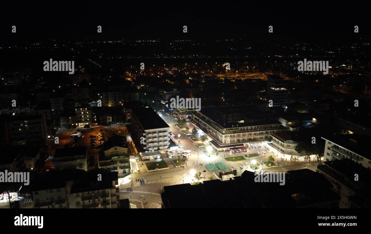 Luftphotgraphie in Italien in der Nacht Stockfoto