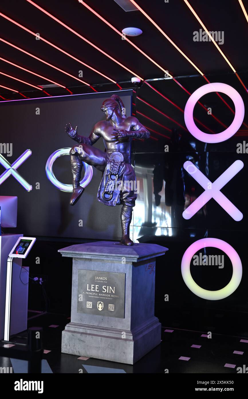 Im OXO Technologie-Museum mit interaktiven Computerspielen, Videospielen, Geschichte und Moderne, Touristenattraktion, Malaga, Spanien Stockfoto