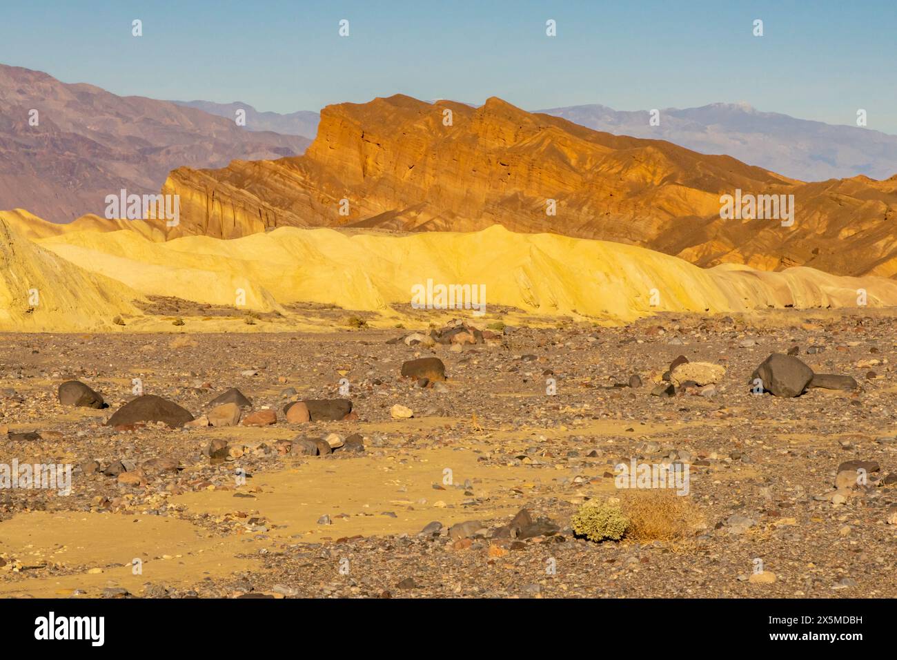 USA, Kalifornien, Death Valley National Park. 20 Mule Team Canyon Formationen. Stockfoto