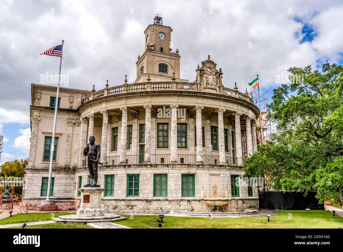 Historisches Rathaus, Coral Gables, Florida. Erbaut 1928 an den historischen Orten des US National Registry Stockfoto
