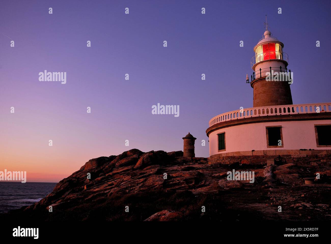 Leuchtturm von Corrubedo, Provinz Coruña, Spanien Stockfoto