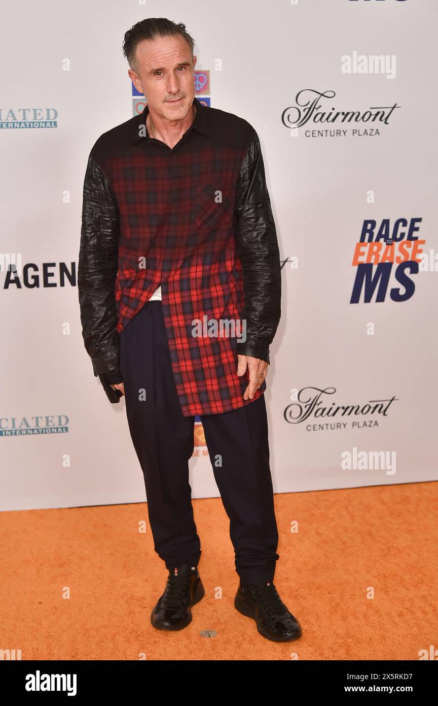 David Arquette arrives at the 31st Annual Race to Erase MS Gala on Friday, May 10, 2024, at Fairmont Century Plaza in Los Angeles. (Photo by Richard Shotwell/Invision/AP) Stockfoto