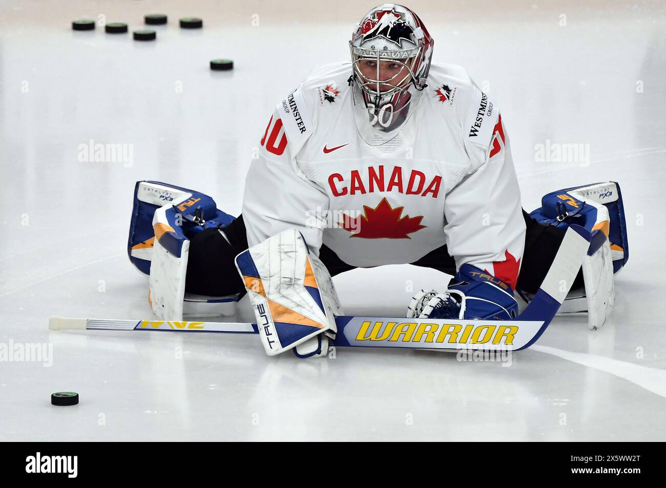 Prag, Tschechische Republik. 11. Mai 2024, Prag, Tschechische Republik: Torhüter JOEL HOFER von Kanada während des IIHF Eishockey-WM-Spiels 2024 zwischen Großbritannien und Kanada in der O2 Arena in Prag, Tschechische Republik. (Kreditbild: © Slavek Ruta/ZUMA Press Wire) NUR REDAKTIONELLE VERWENDUNG! Nicht für kommerzielle ZWECKE! Quelle: ZUMA Press, Inc./Alamy Live News Stockfoto